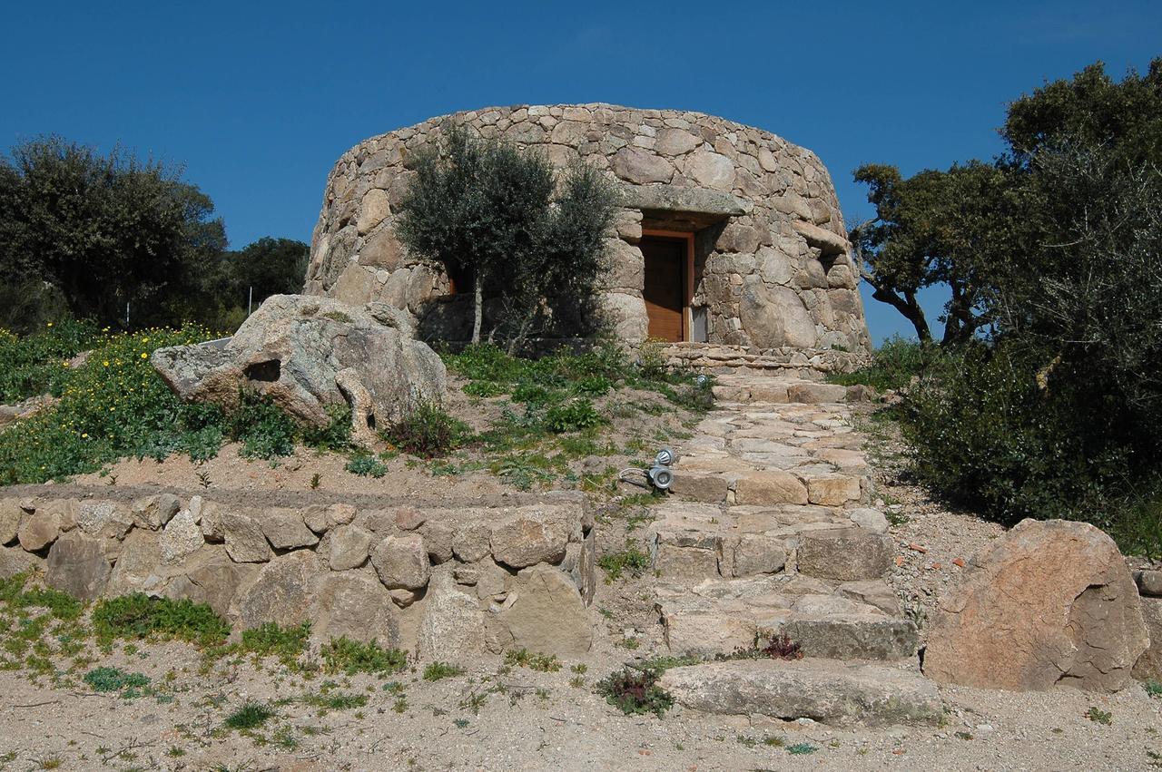 Il Nuraghe Del Lago Coghinas Oschiri Zewnętrze zdjęcie